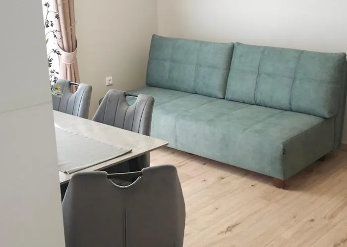 Vl Apartamentai Lejlighed